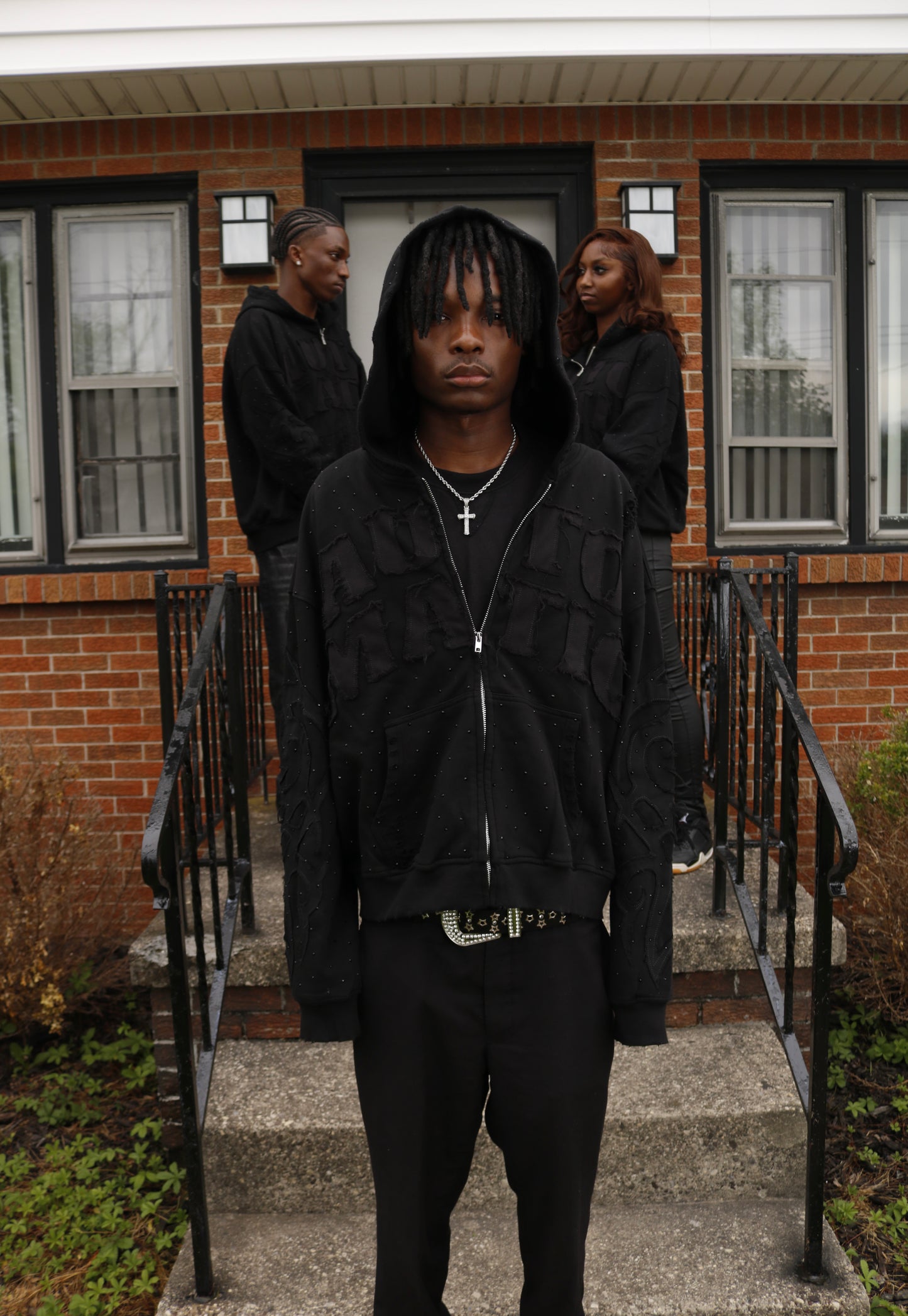 “SHINING STAR” BLACK HOODIE ￼